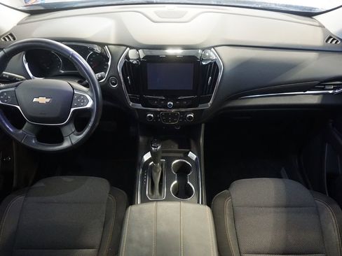 Used 2018 Chevrolet Traverse LT FWD image 25