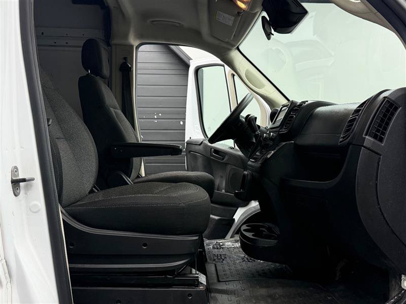 Used 2022 RAM ProMaster 2500 FWD image 13