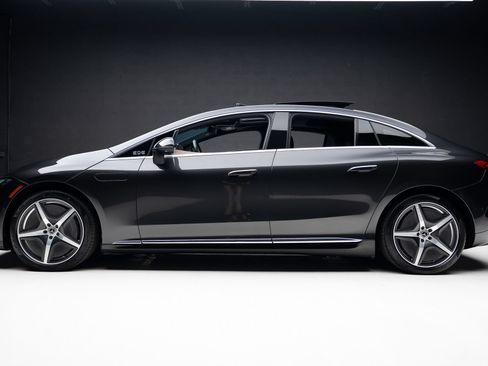 Used 2023 Mercedes-Benz EQE 350+ Sedan image 18