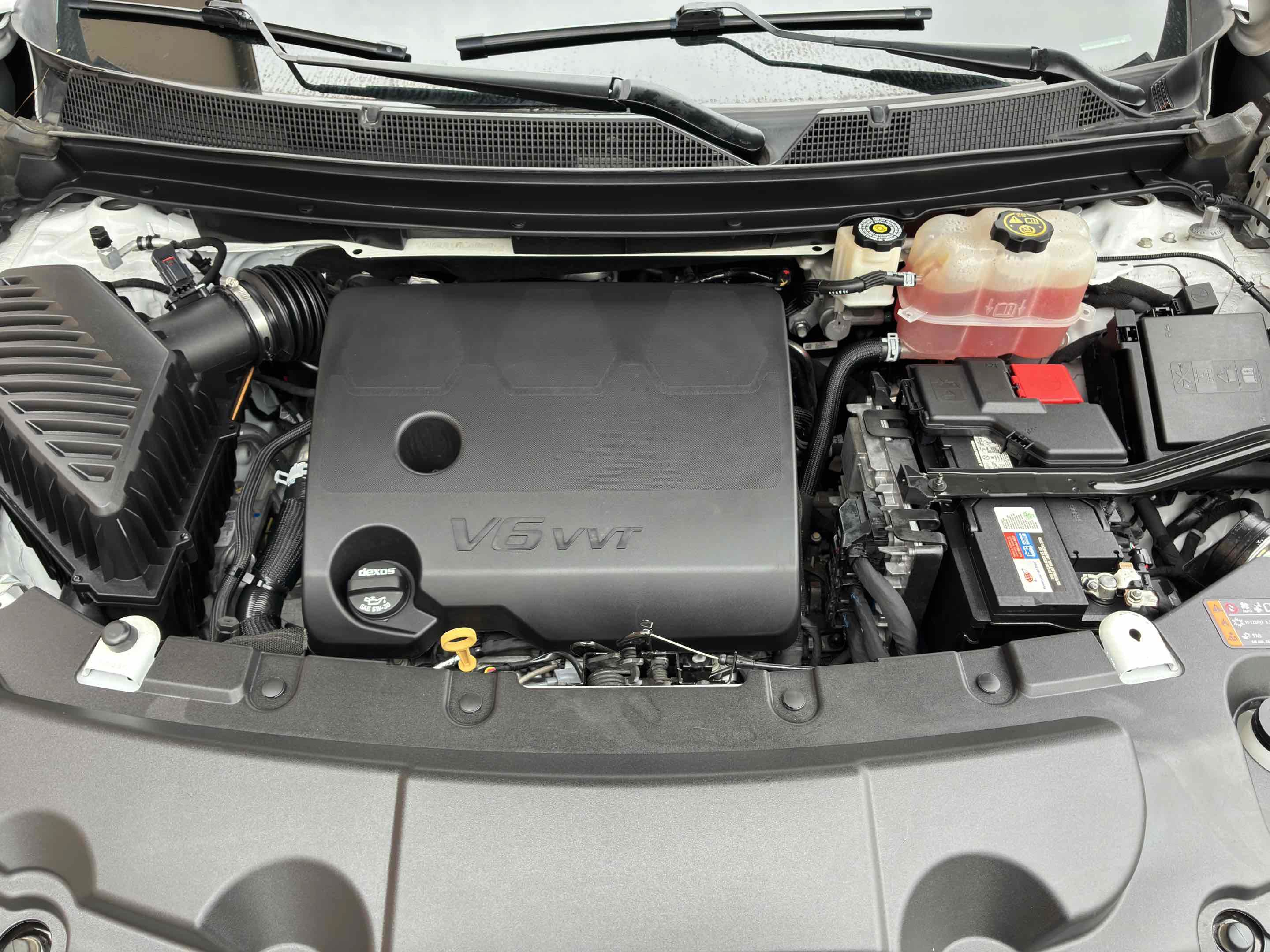 Used 2020 Chevrolet Traverse LS FWD image 60