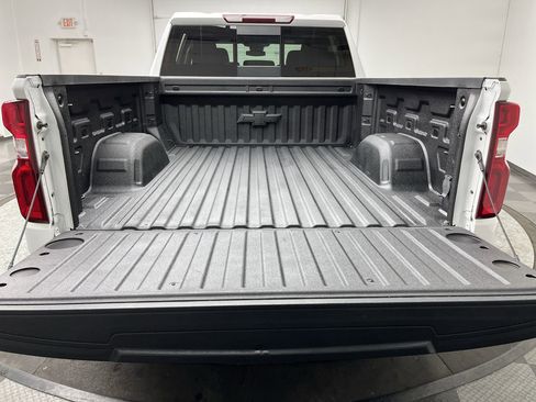 Certified 2024 Chevrolet Silverado 1500 RST w/ Convenience Package II AWD/4WD image 35