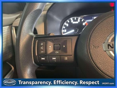 Certified 2021 Nissan Rogue SV image 22