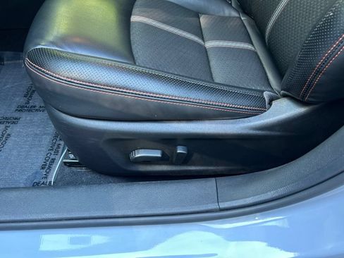 Used 2024 Nissan Altima 2.5 SR FWD image 16