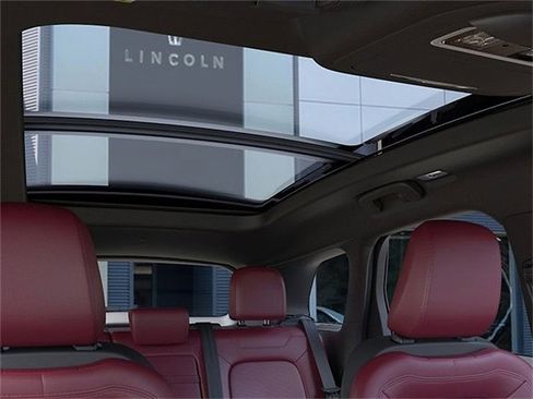 New 2026 Lincoln Corsair Grand Touring AWD/4WD image 22