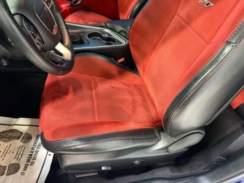 Used 2016 Dodge Challenger R/T Plus image 24