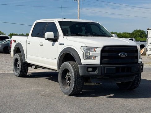 Used 2015 Ford F150 Lariat w/ Equipment Group 502A Luxury image 2