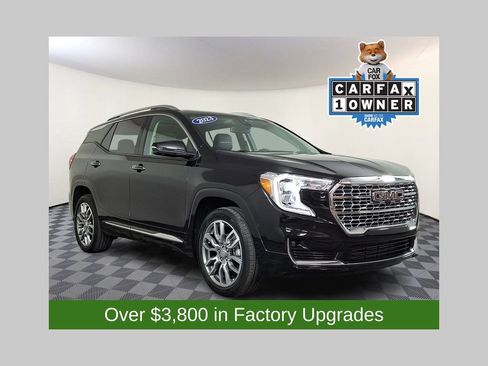 Used 2023 GMC Terrain Denali w/ Denali Premium Package AWD/4WD image 1