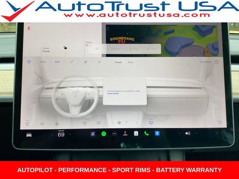 Used 2022 Tesla Model 3 Performance image 27