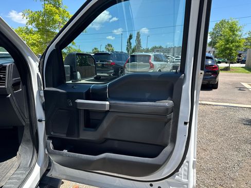 Used 2018 Ford F150 XLT w/ Equipment Group 301A Mid AWD/4WD image 25