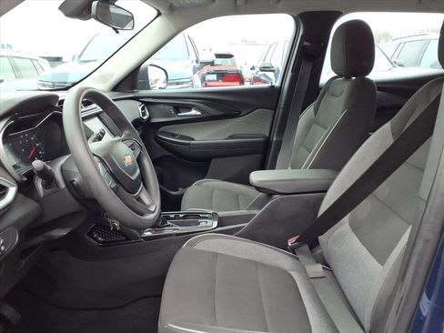 Used 2021 Chevrolet TrailBlazer LS image 6