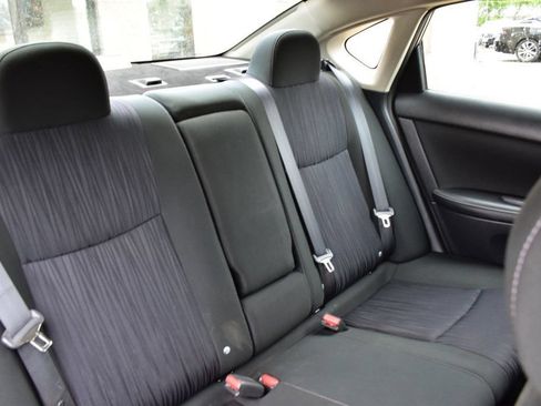 Used 2019 Nissan Sentra SV FWD image 17