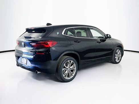 Used 2022 BMW X2 sDrive28i w/ Convenience Package FWD image 9