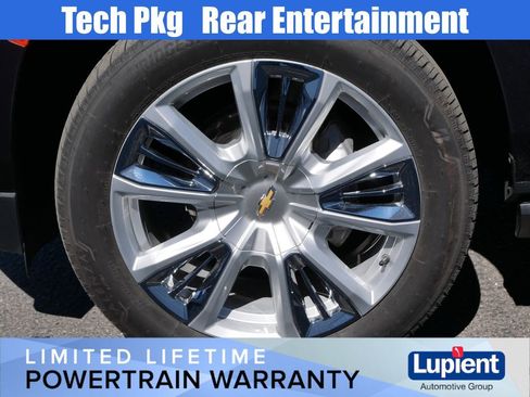 Used 2024 Chevrolet Tahoe High Country w/ Advanced Technology Package AWD/4WD image 12