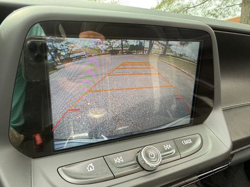 Used 2017 Chevrolet Camaro SS image 15