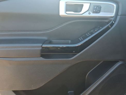 Used 2023 Ford Explorer ST w/ Equipment Group 401A image 16