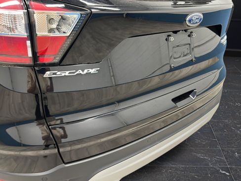 Used 2017 Ford Escape Titanium w/ Equipment Group 301A FWD image 36