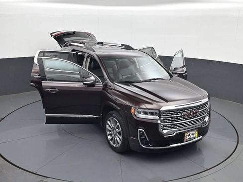 Used 2021 GMC Acadia Denali w/ Denali Ultimate Package AWD/4WD image 30