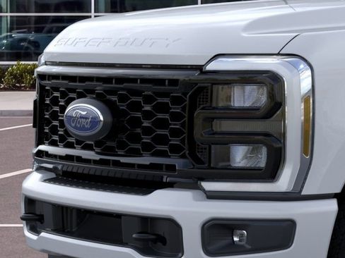 Used 2026 Ford F250 XL w/ STX Appearance Package AWD/4WD image 19