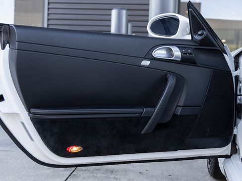 Used 2008 Porsche 911 GT3 RS image 30