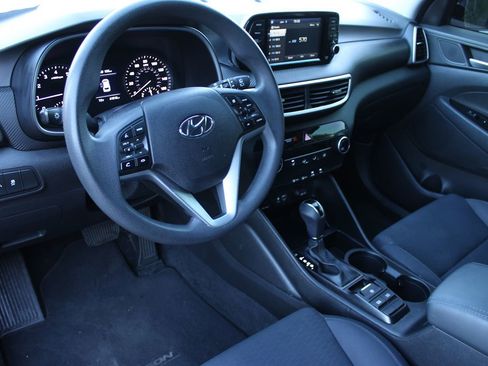 Used 2021 Hyundai Tucson SE FWD image 16