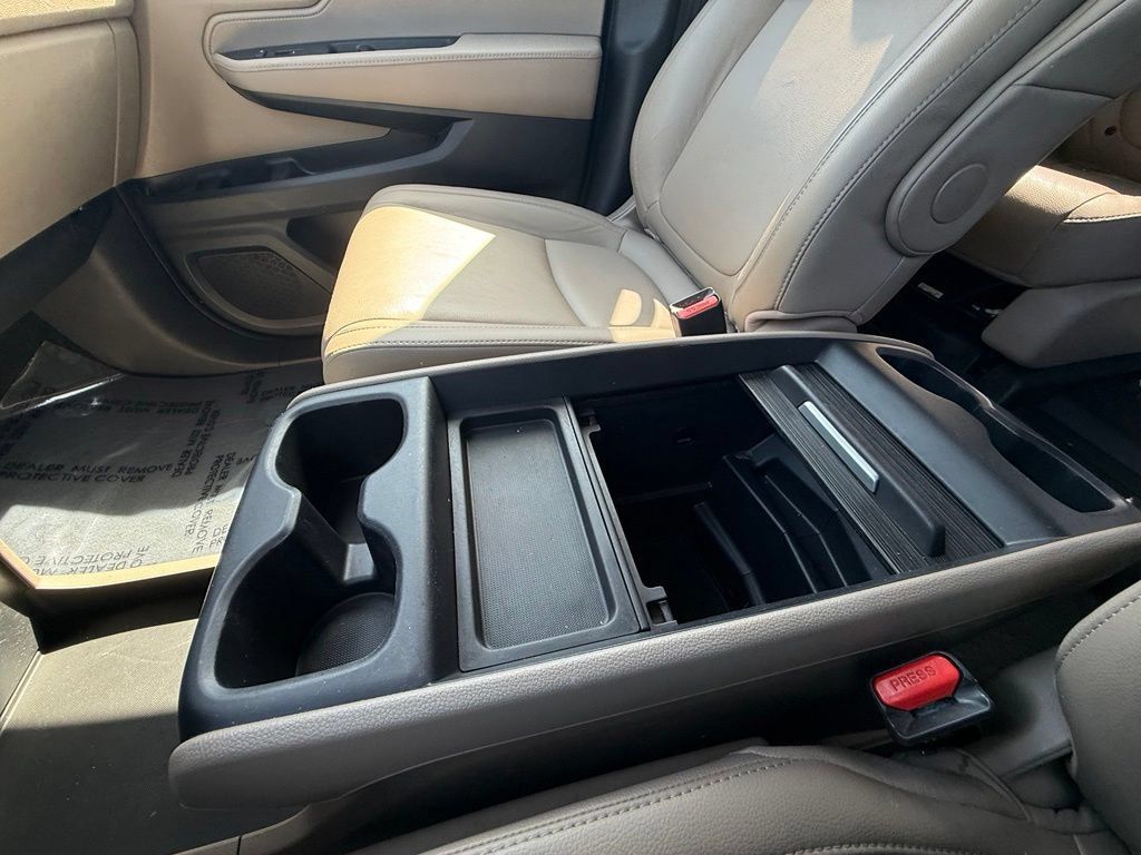 Used 2019 Honda Odyssey EX-L image 24