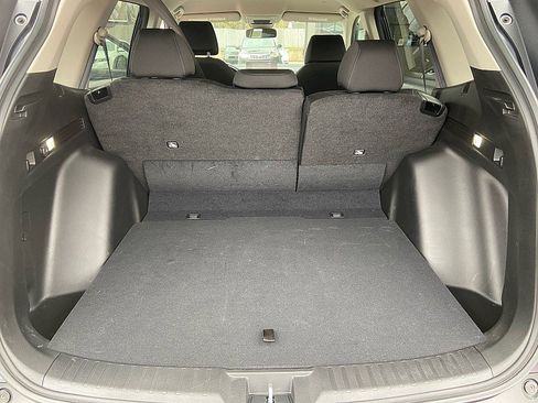 Used 2025 Honda CR-V LX image 21