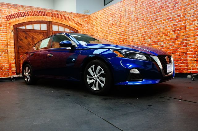 Certified 2022 Nissan Altima 2.5 S FWD image 3