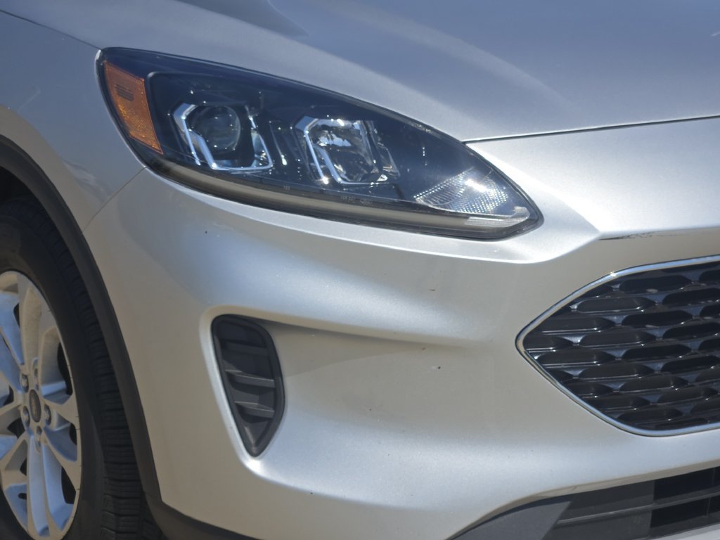 Used 2020 Ford Escape SE FWD image 9