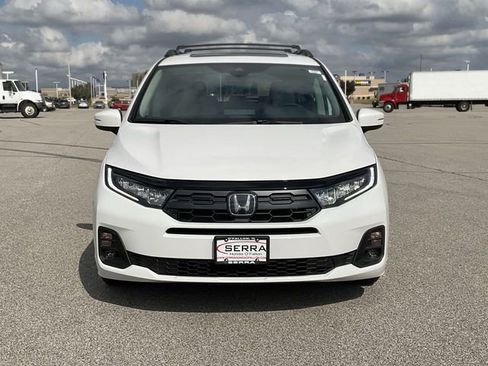 Used 2026 Honda Odyssey EX-L image 11