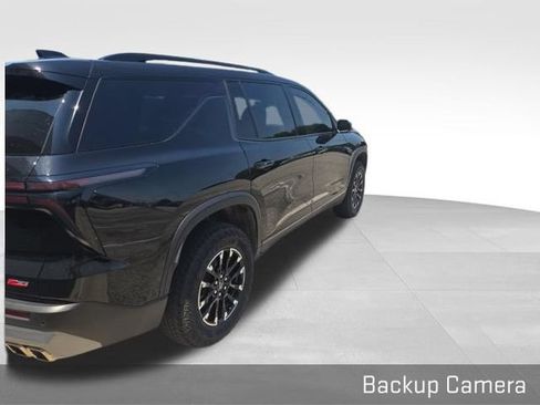 Used 2024 Chevrolet Traverse Z71 w/ Enhanced Driving Package AWD/4WD image 5