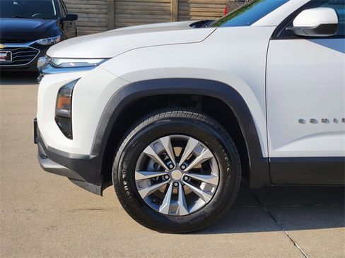Used 2025 Chevrolet Equinox LT FWD image 15