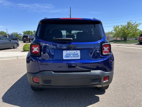 Used 2019 Jeep Renegade Sport AWD/4WD image 11