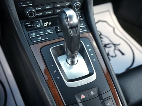 Used 2020 Porsche 718 Cayman S w/ Light Design Package RWD image 26