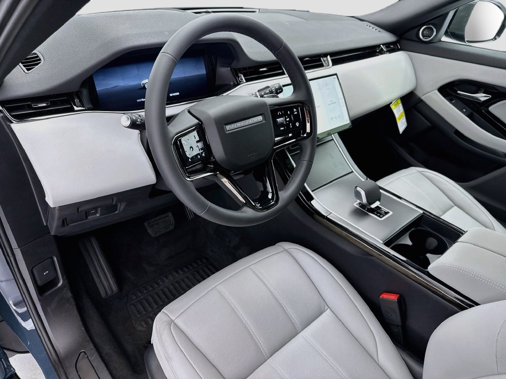 New 2026 Land Rover Range Rover Evoque S AWD/4WD image 9