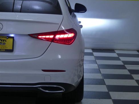 Used 2022 Mercedes-Benz C 300 Sedan image 37