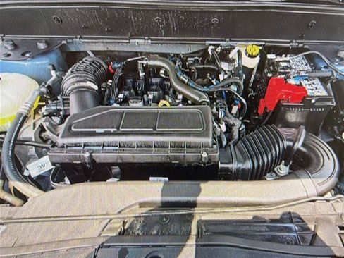 Certified 2025 Ford Bronco Sport Outer Banks w/ Outer Banks Tech Package+ AWD/4WD image 5
