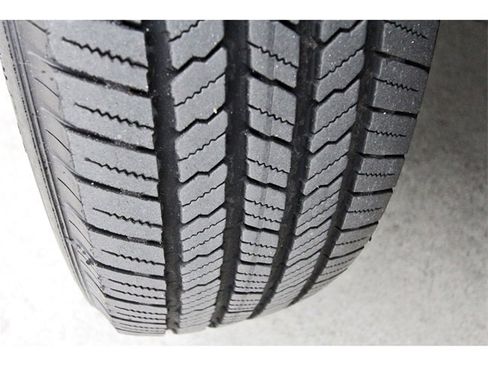 Used 2017 Jeep Grand Cherokee Laredo w/ Quick Order Package 2BE image 29