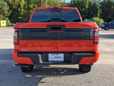 New 2025 Nissan Frontier PRO-4X w/ Interior Protection Package image 5