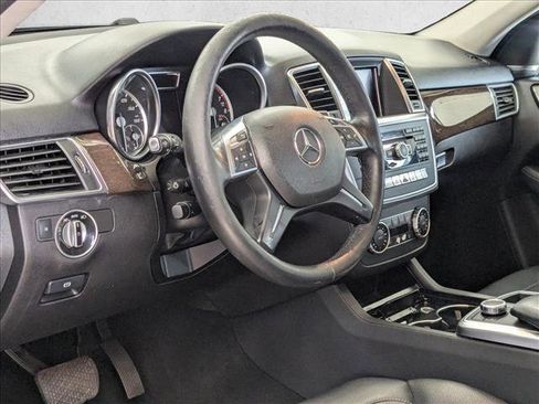 Used 2015 Mercedes-Benz ML 350 4MATIC image 2