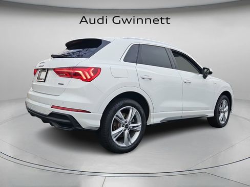 Used 2024 Audi Q3 2.0T Premium Plus w/ Premium Plus Package image 8