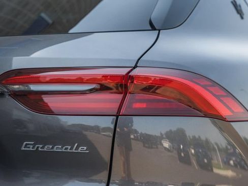 Used 2023 Maserati Grecale Modena AWD/4WD image 8