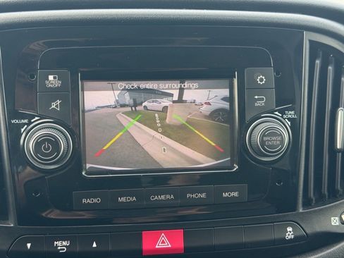 Used 2022 RAM ProMaster City Tradesman FWD image 13