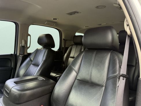 Used 2011 Chevrolet Tahoe LT image 29