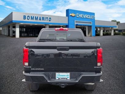 New 2026 Chevrolet Colorado W/T w/ WT Custom Package