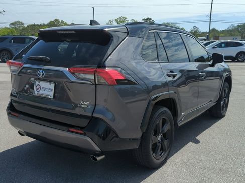 Used 2020 Toyota RAV4 XSE w/ XSE Grade Weather Package image 7