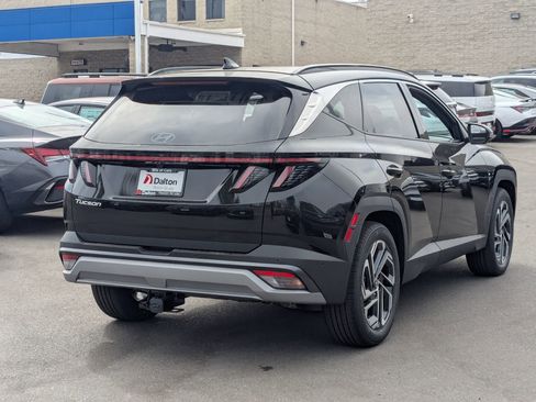 New 2025 Hyundai Tucson Limited image 4