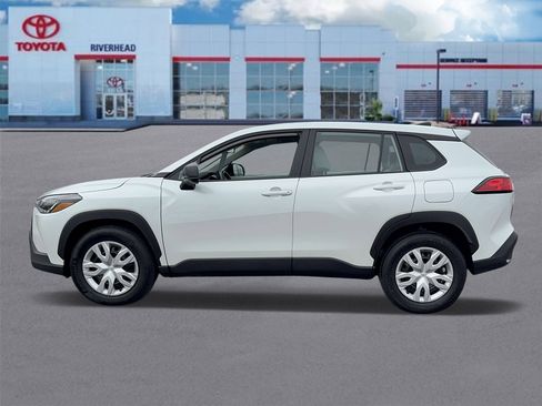 Used 2024 Toyota Corolla Cross L image 4