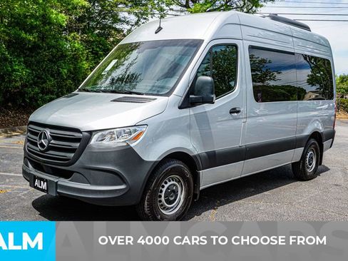 Used 2024 Mercedes-Benz Sprinter 2500 image 3
