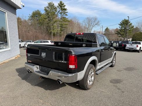 Used 2017 RAM 1500 Laramie w/ Convenience Group AWD/4WD image 6