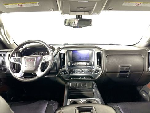 Used 2019 GMC Sierra 2500 SLT w/ Duramax Plus Package image 12